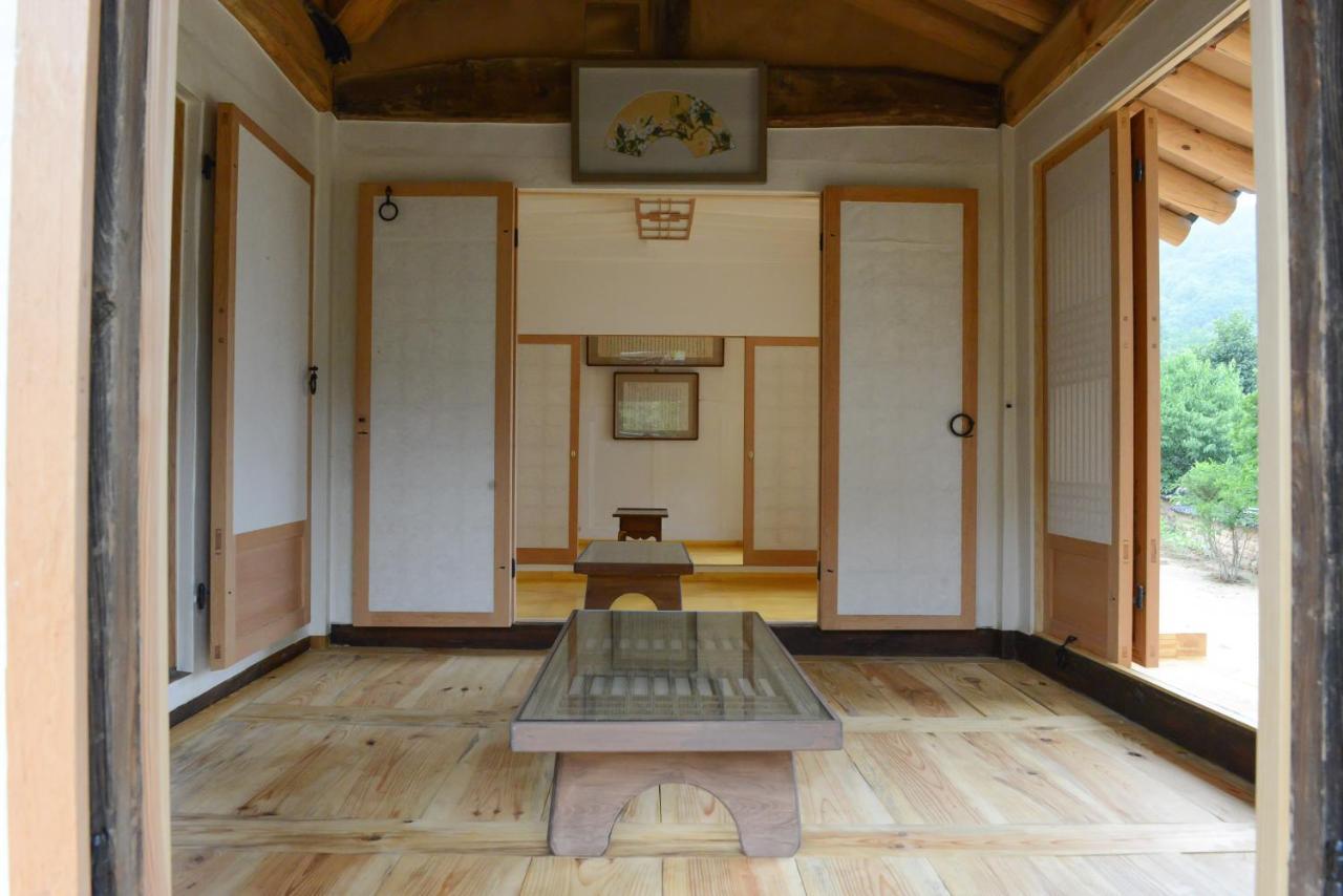 Jukheon Traditional House Andong Extérieur photo