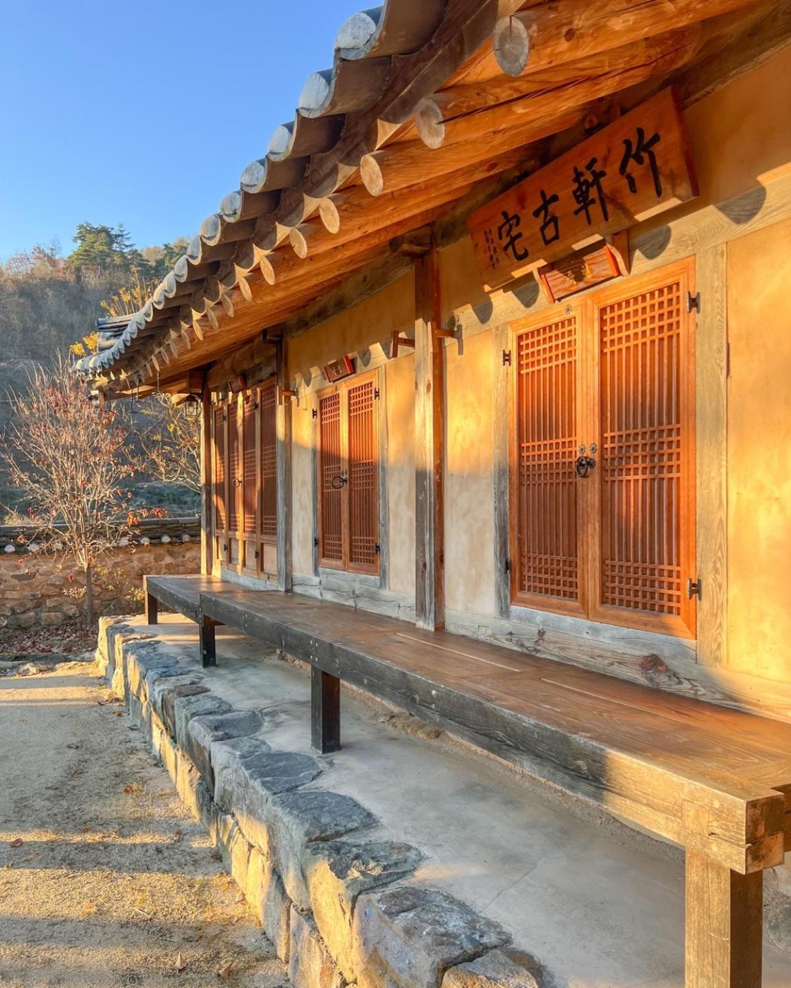 Jukheon Traditional House Andong Extérieur photo