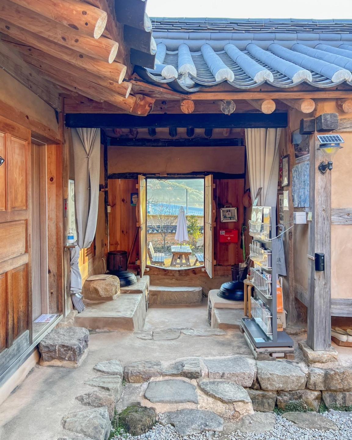 Jukheon Traditional House Andong Extérieur photo