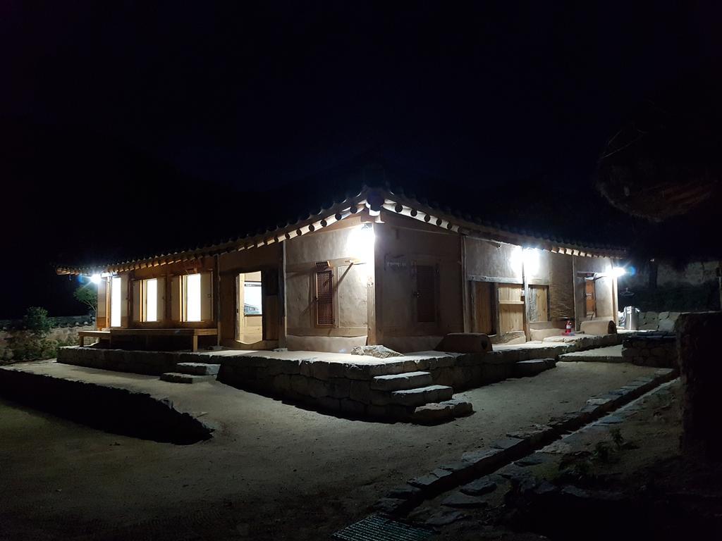 Jukheon Traditional House Andong Extérieur photo